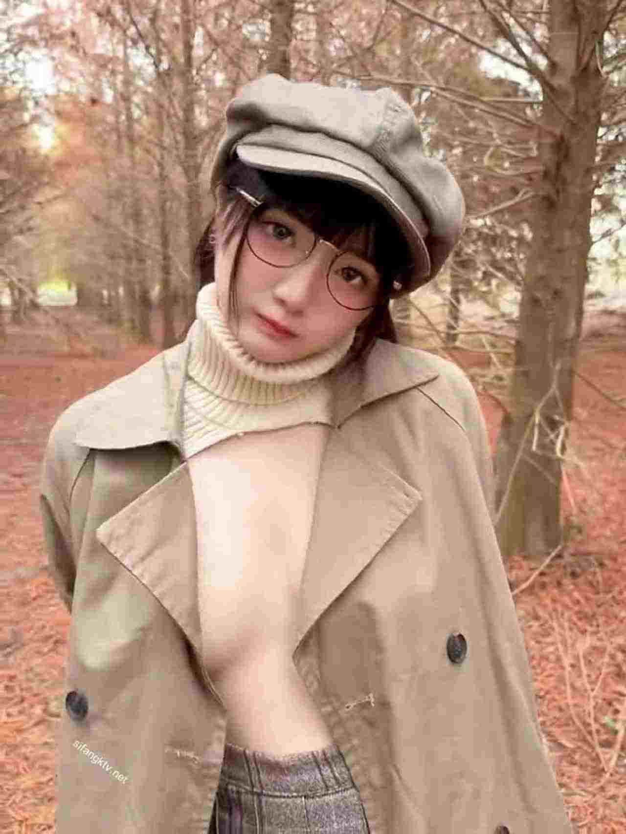  男友视角 网红小姐姐露两例落羽杉 的剧照10