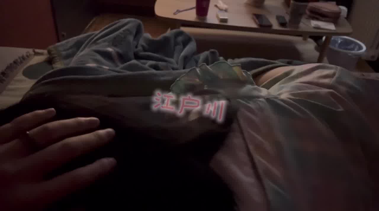  看着电影吃鸡巴 的剧照6