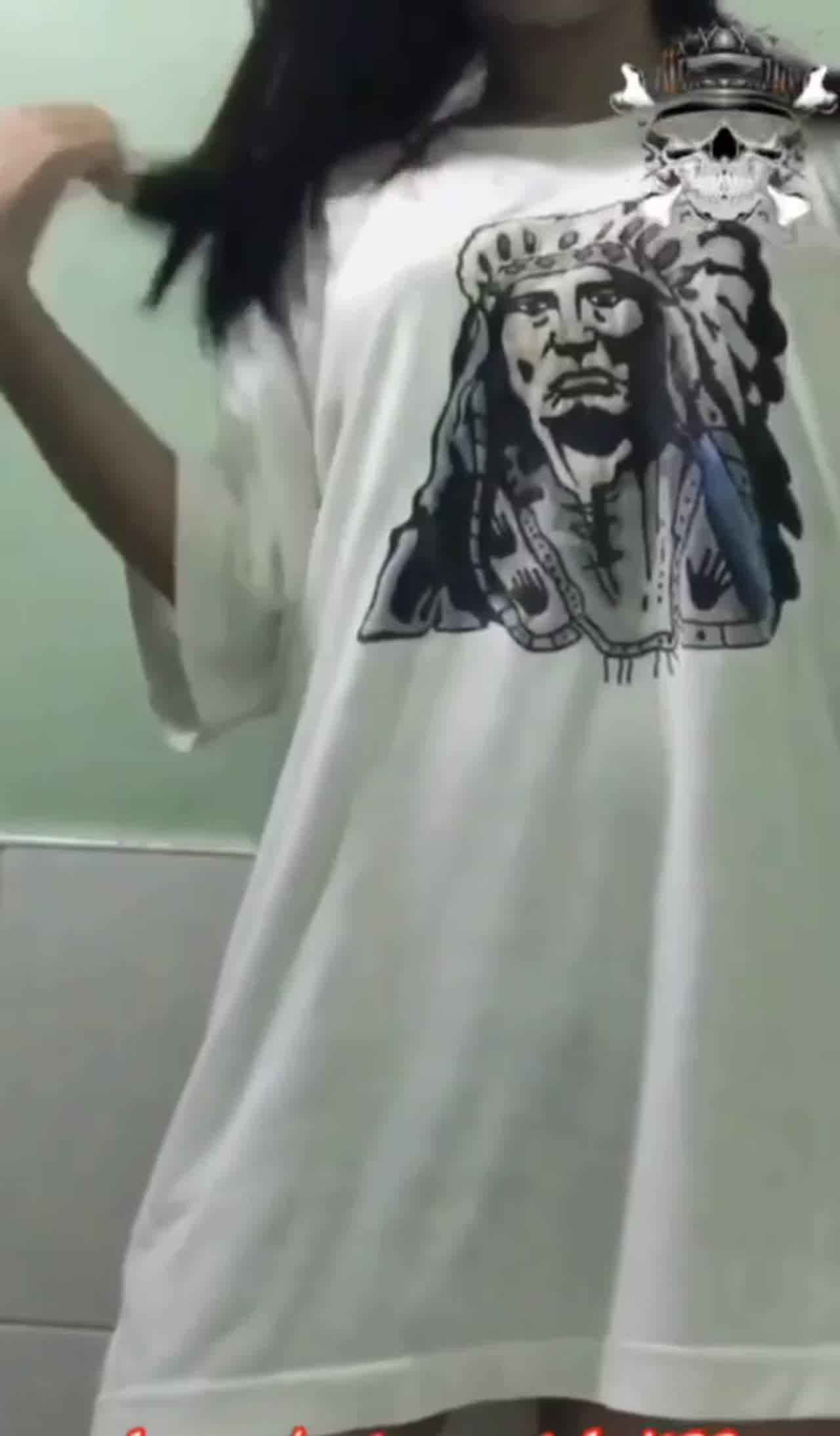  越南清纯学生 的剧照4