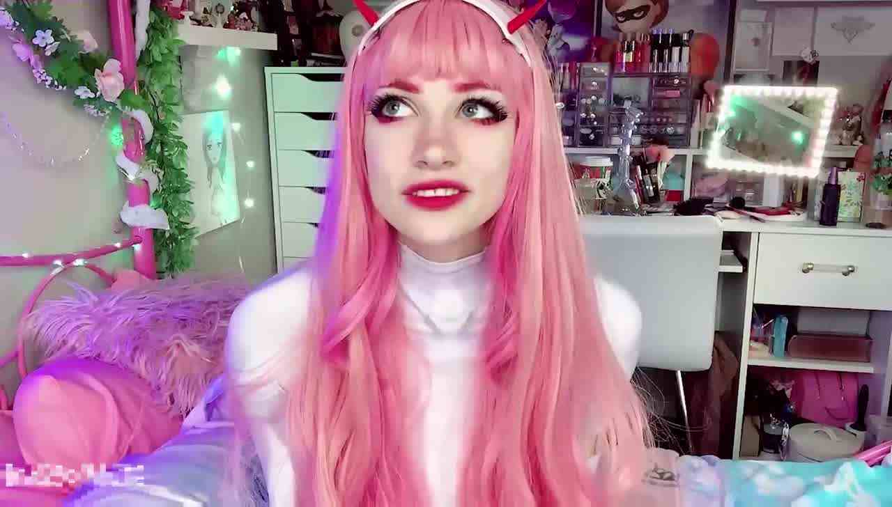  美少女泰迪酱 indigo white cosplay机甲战士 被插到白浆狂喷 的剧照2