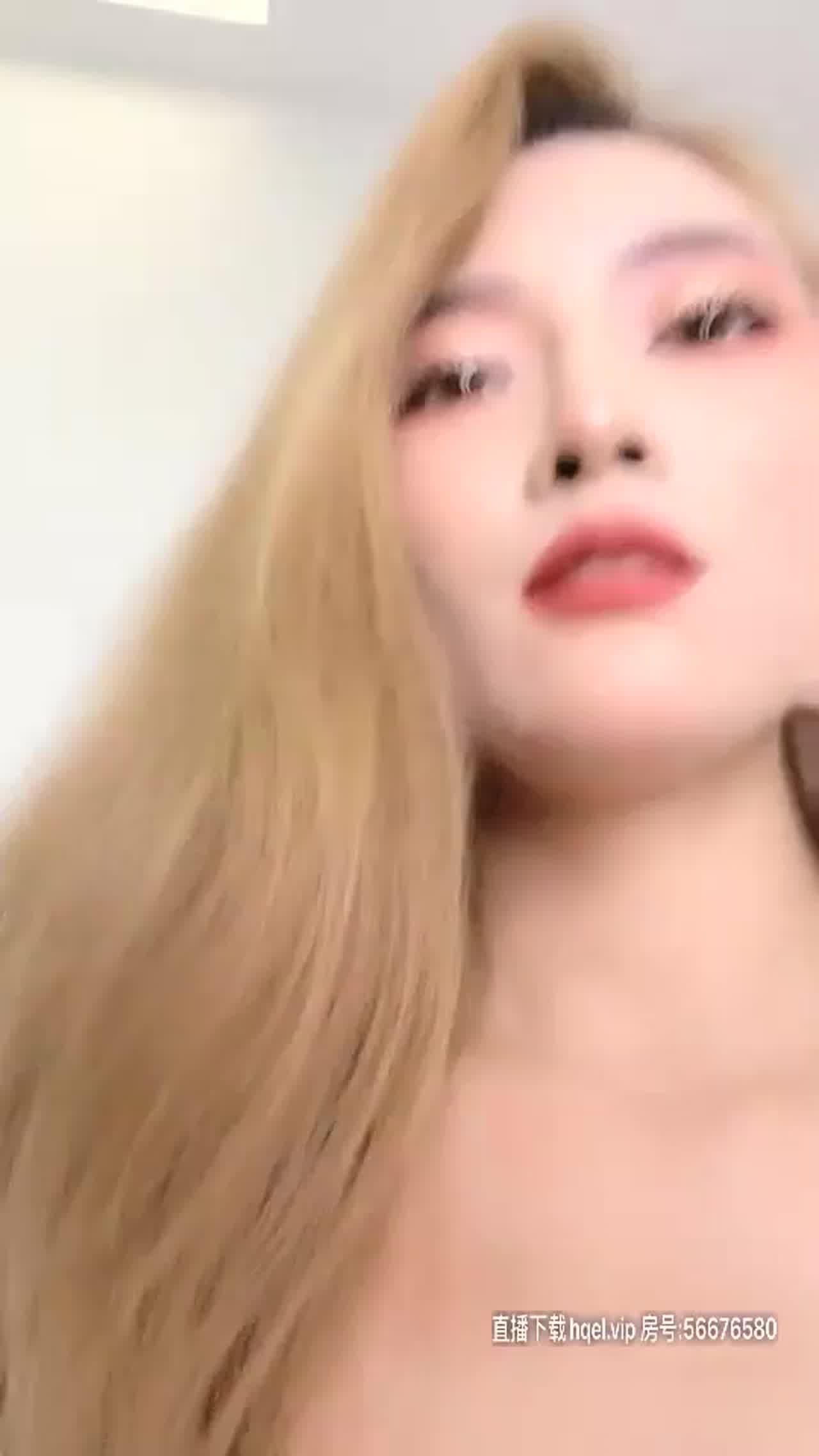  人间水蜜桃自慰视频 二 的剧照3