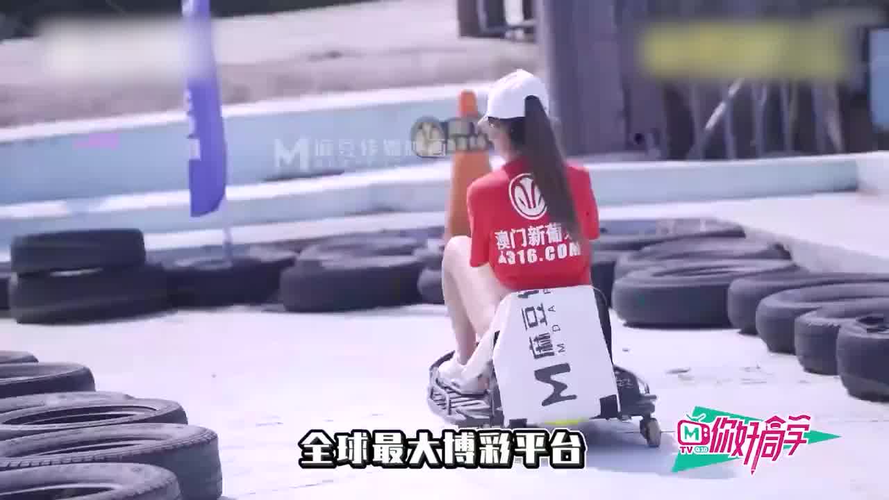  【深夜精腥秀】你好同学 狂乱的速度与激情 的剧照2