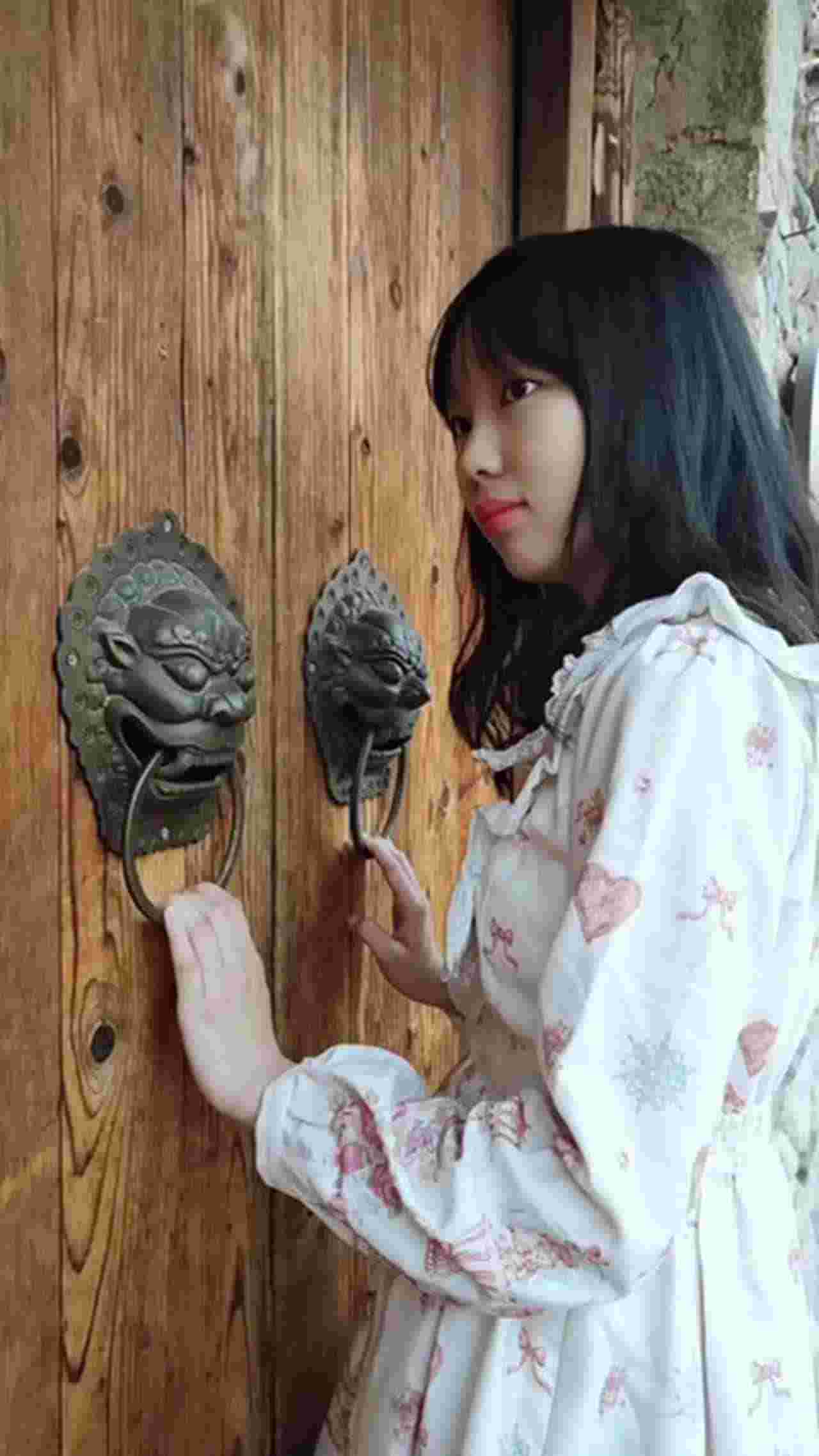  【清纯母狗养成】浙江大学[张竹君]从高中到大学的性福生活记录 的剧照5