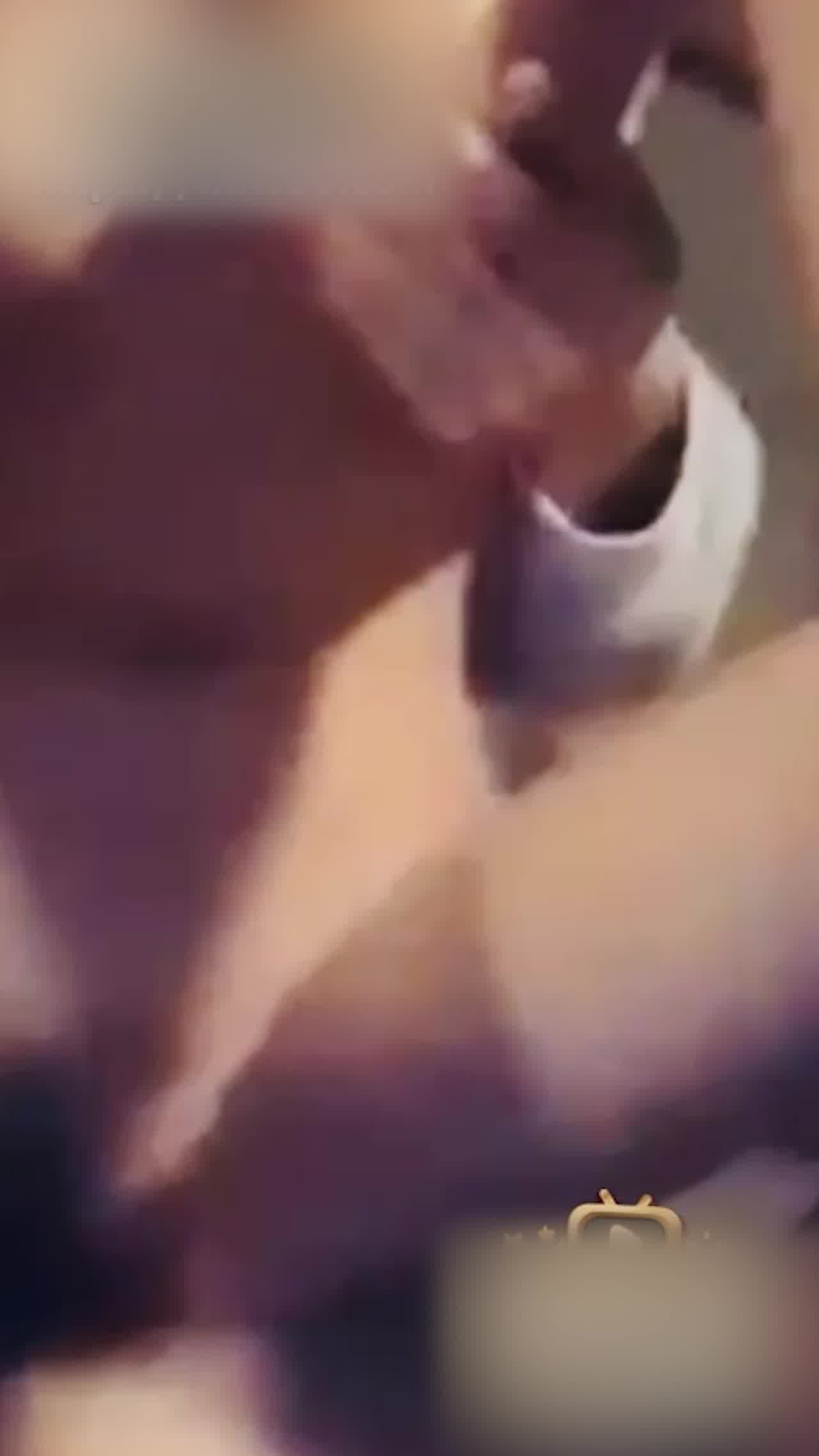  门事件 娱乐圈真乱！黄晓明现任女友叶珂是 名媛培训班出来财富是和前任离婚分的 以前还勾引前夫的兄弟！ 的剧照7